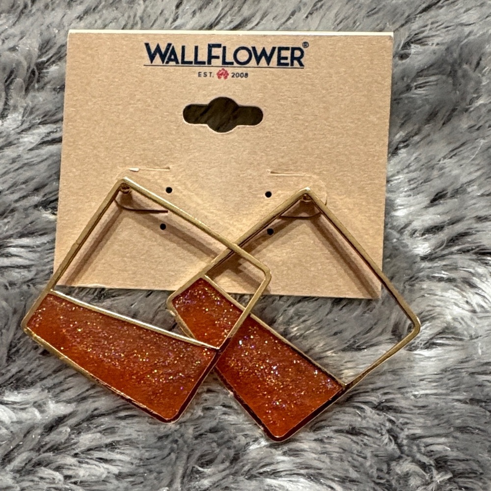 Wallflower Earrings